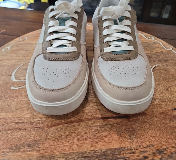 Cole Haan Size 9 Mens Sneakers - Picture 1 of 6